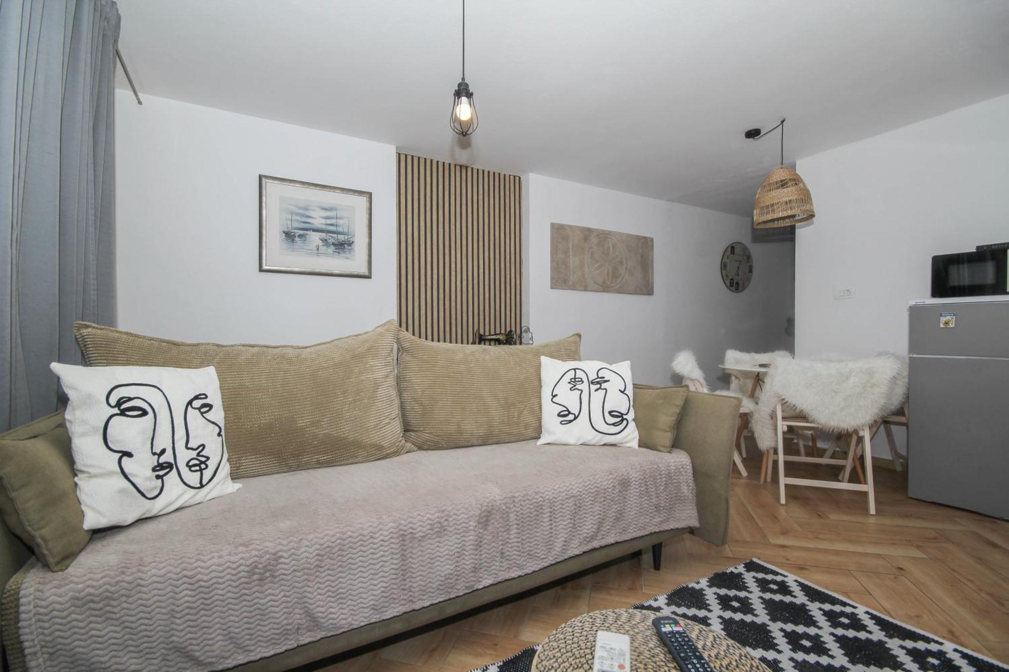 Lola's Apartmán *